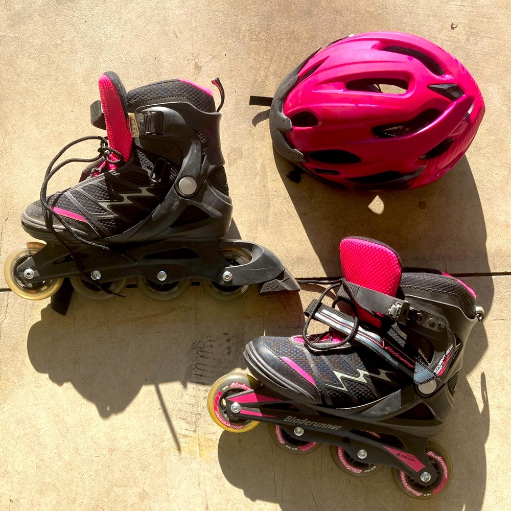 💕 BLADERUNNER ROLLER SKATES, SIZE WOMENS 8